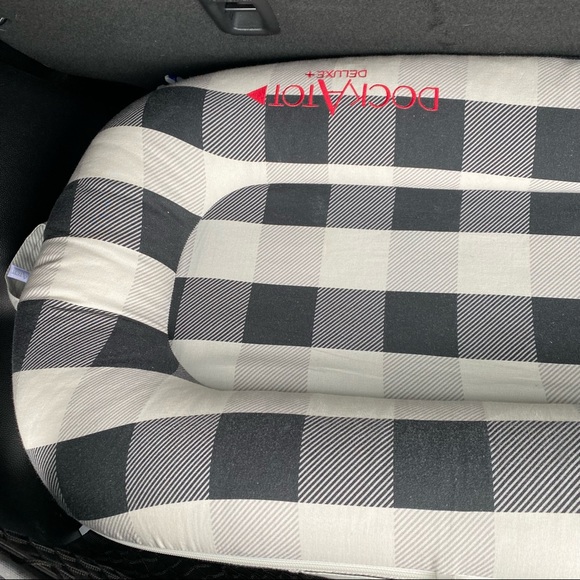 DOCKATOT Buffalo check Deluxe+ dock - Picture 5 of 11